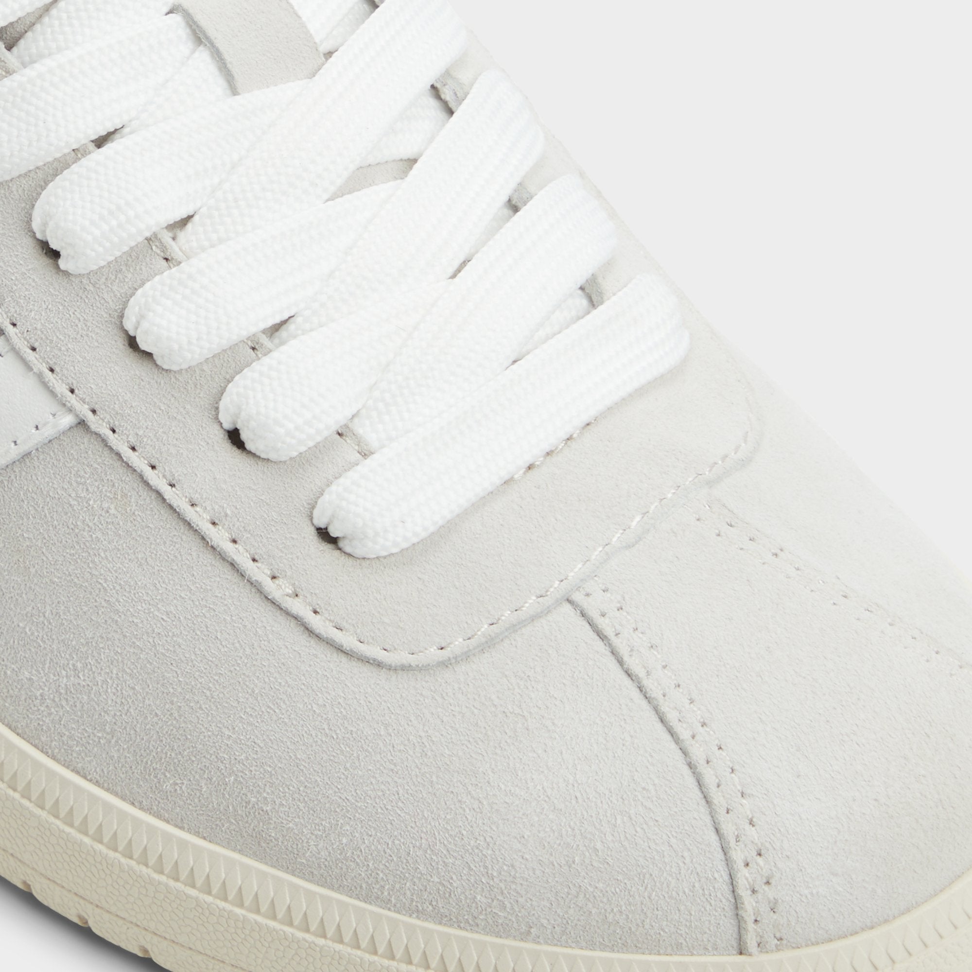 Chicsneaker - Image 7