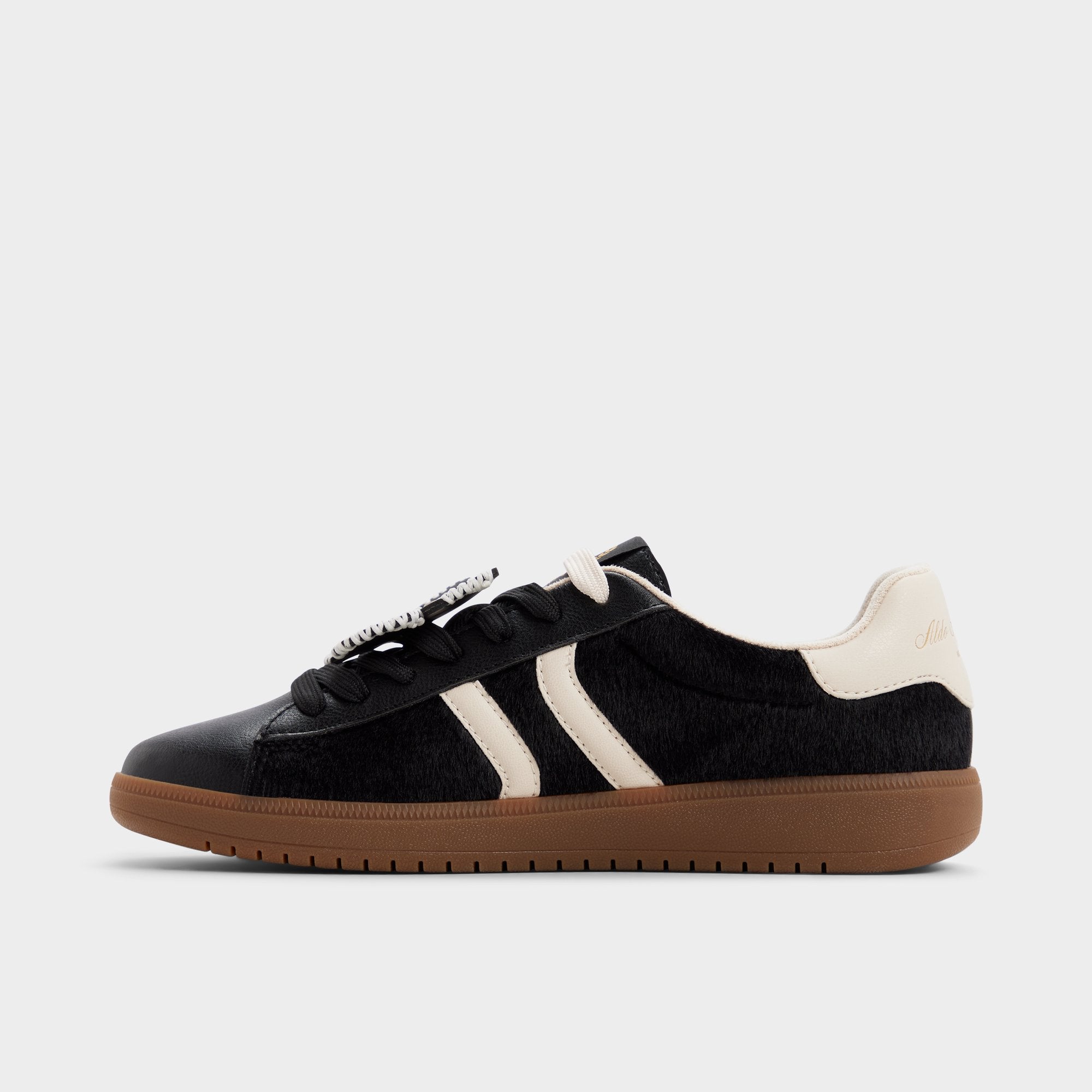 Chicsneaker2 - Image 3