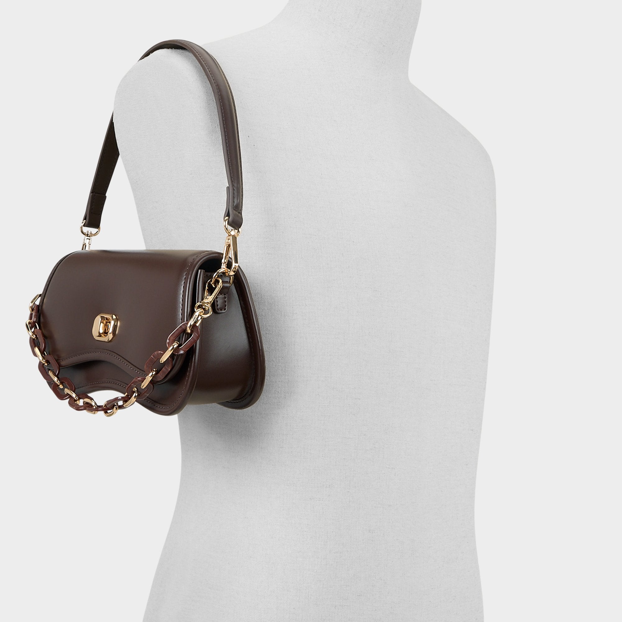 Clapperton - Image 5